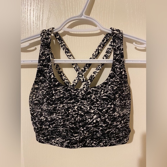 Lululemon Energy Sports Bra - Black and White Pattern - Picture 1 of 3